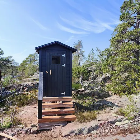 Farleden Seaside Island Getaway