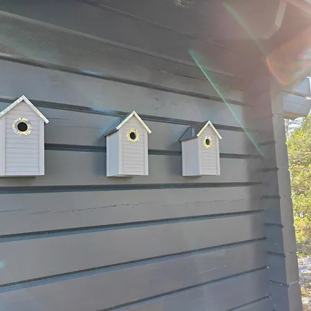 Farleden Seaside Island Getaway *