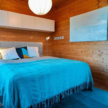 Farleden Seaside Island Getaway Holiday home *