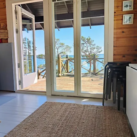 Farleden Seaside Island Getaway Holiday home Kemionsaari